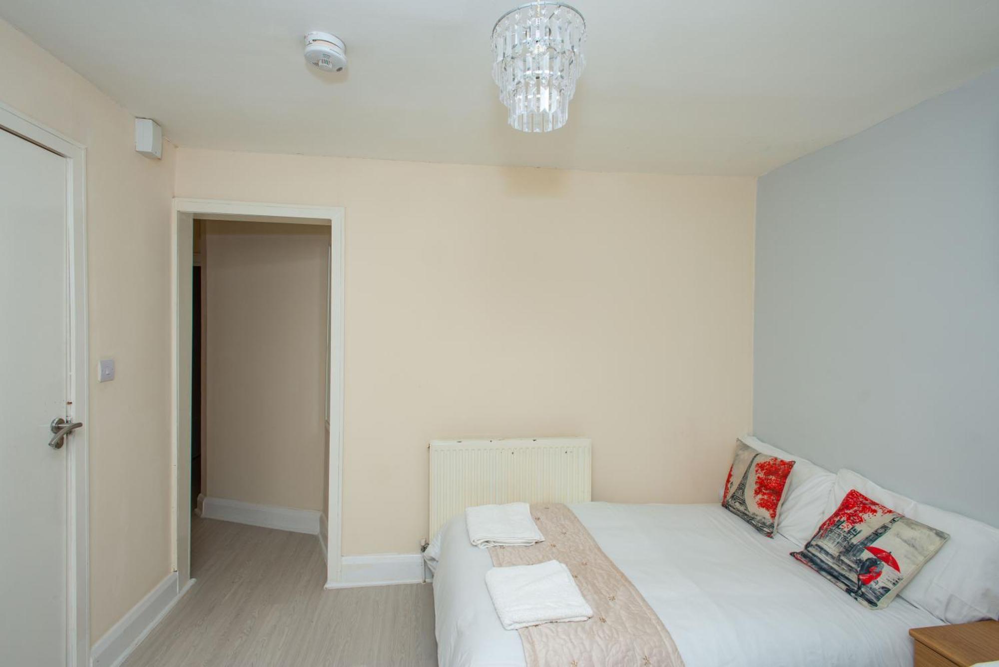 Saffron Studios Orpington Bagian luar foto