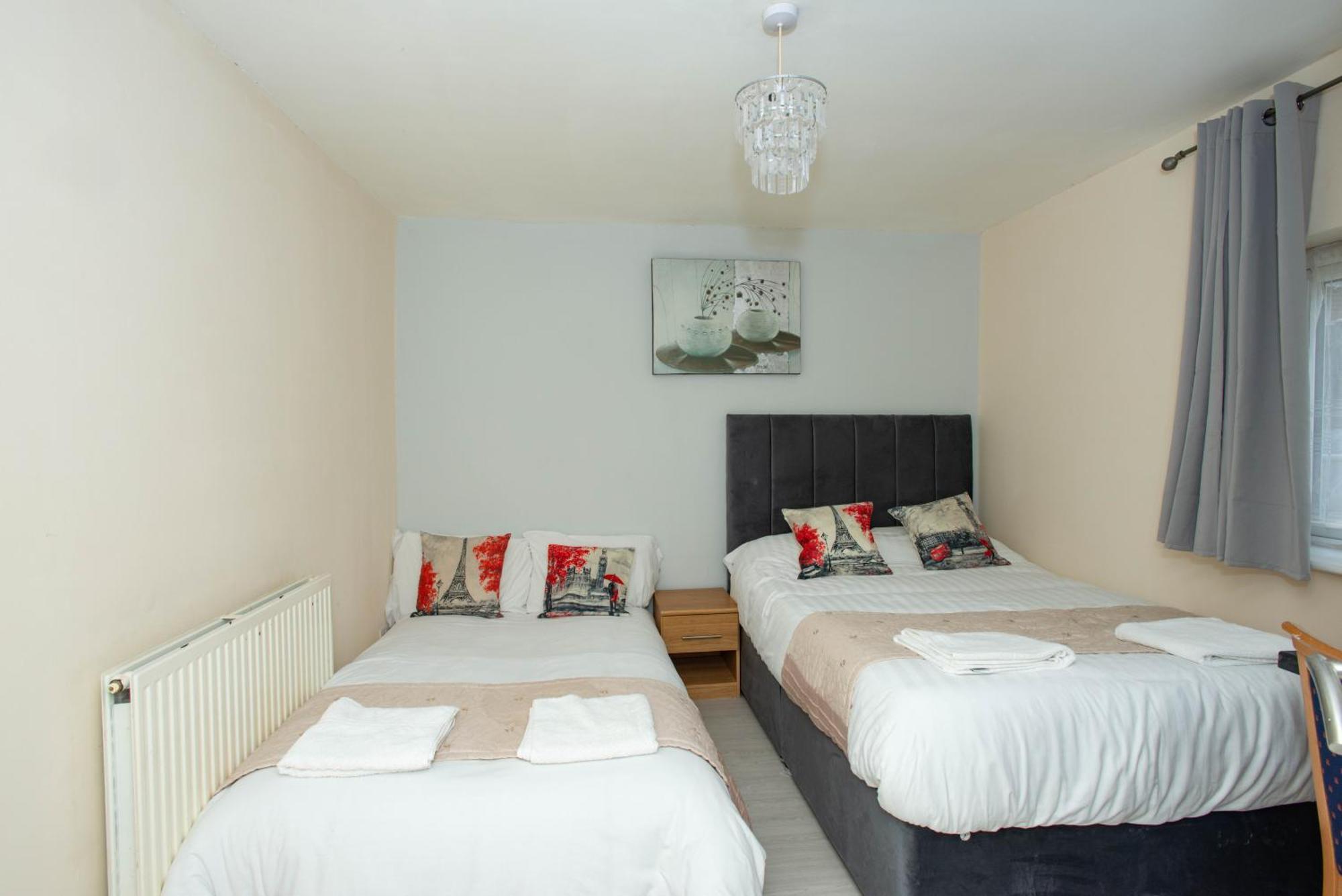 Saffron Studios Orpington Bagian luar foto