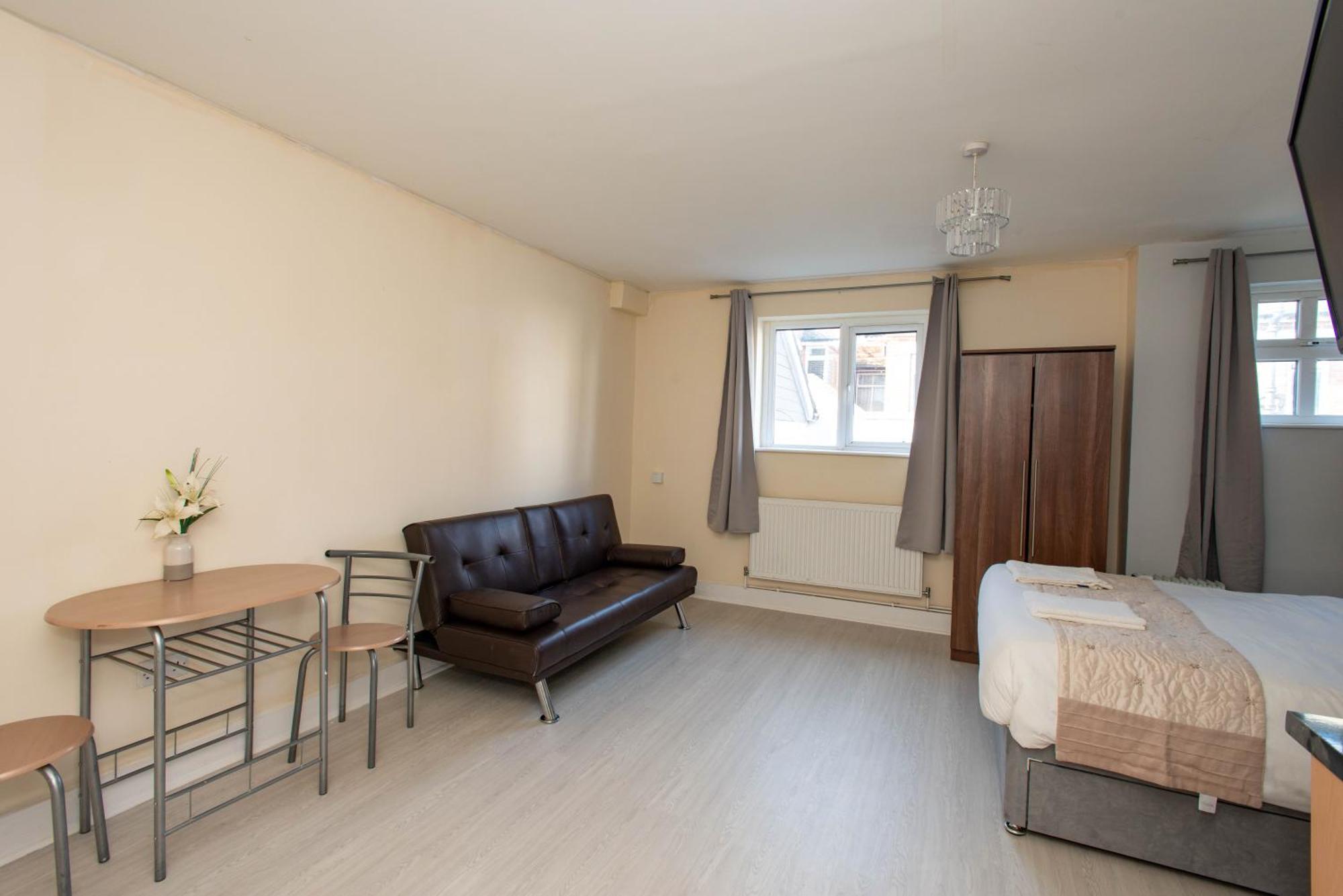 Saffron Studios Orpington Bagian luar foto