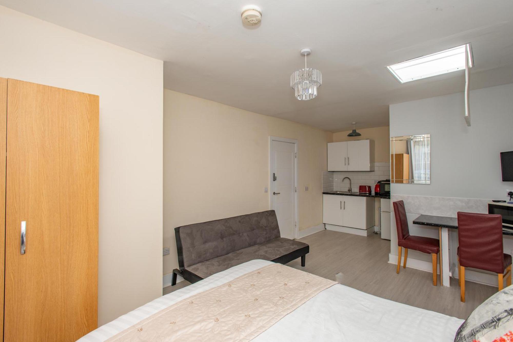 Saffron Studios Orpington Bagian luar foto
