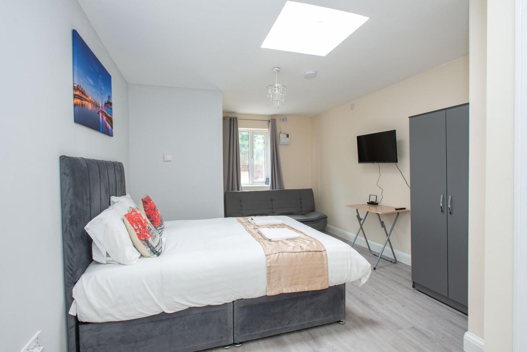 Saffron Studios Orpington Bagian luar foto
