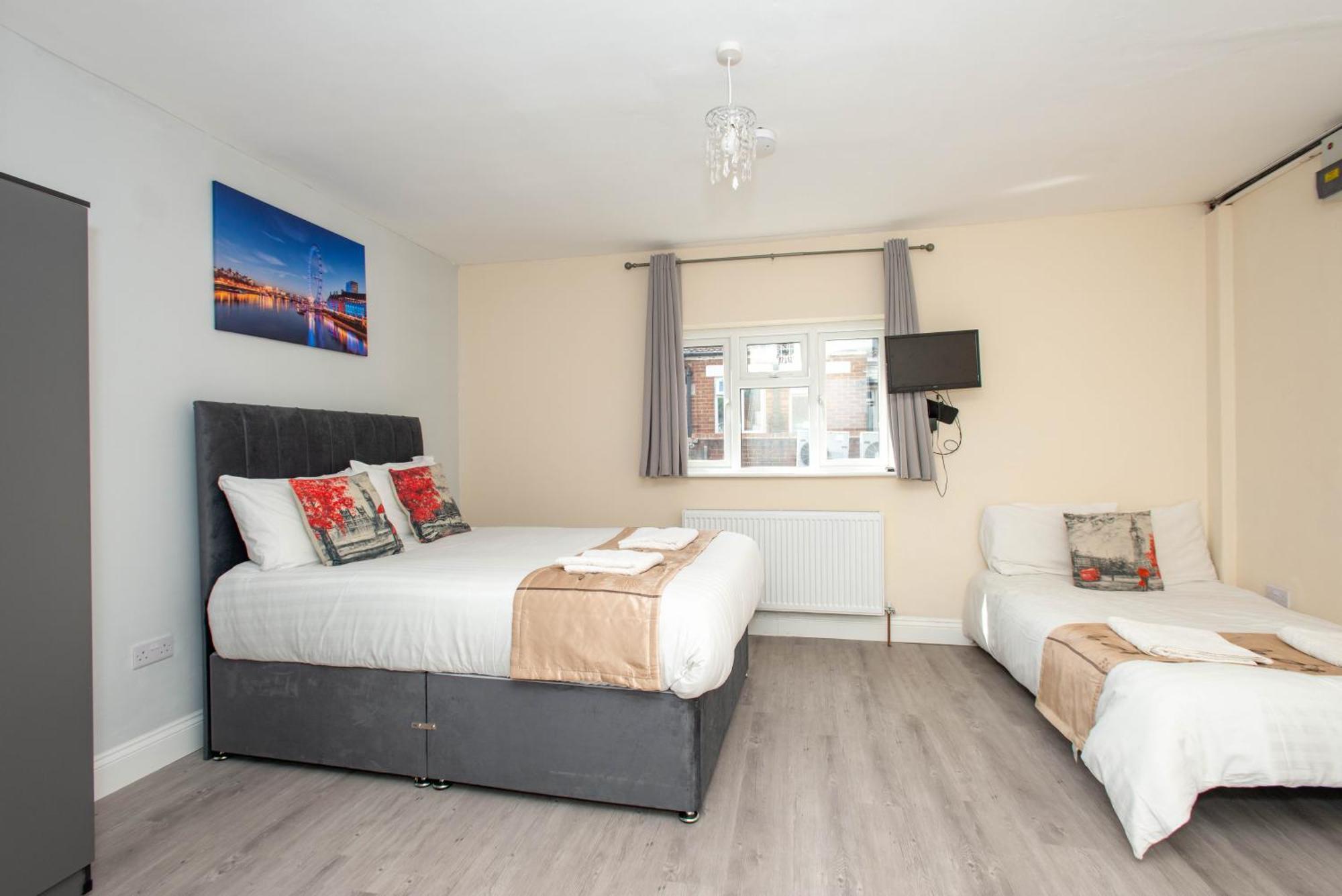 Saffron Studios Orpington Bagian luar foto