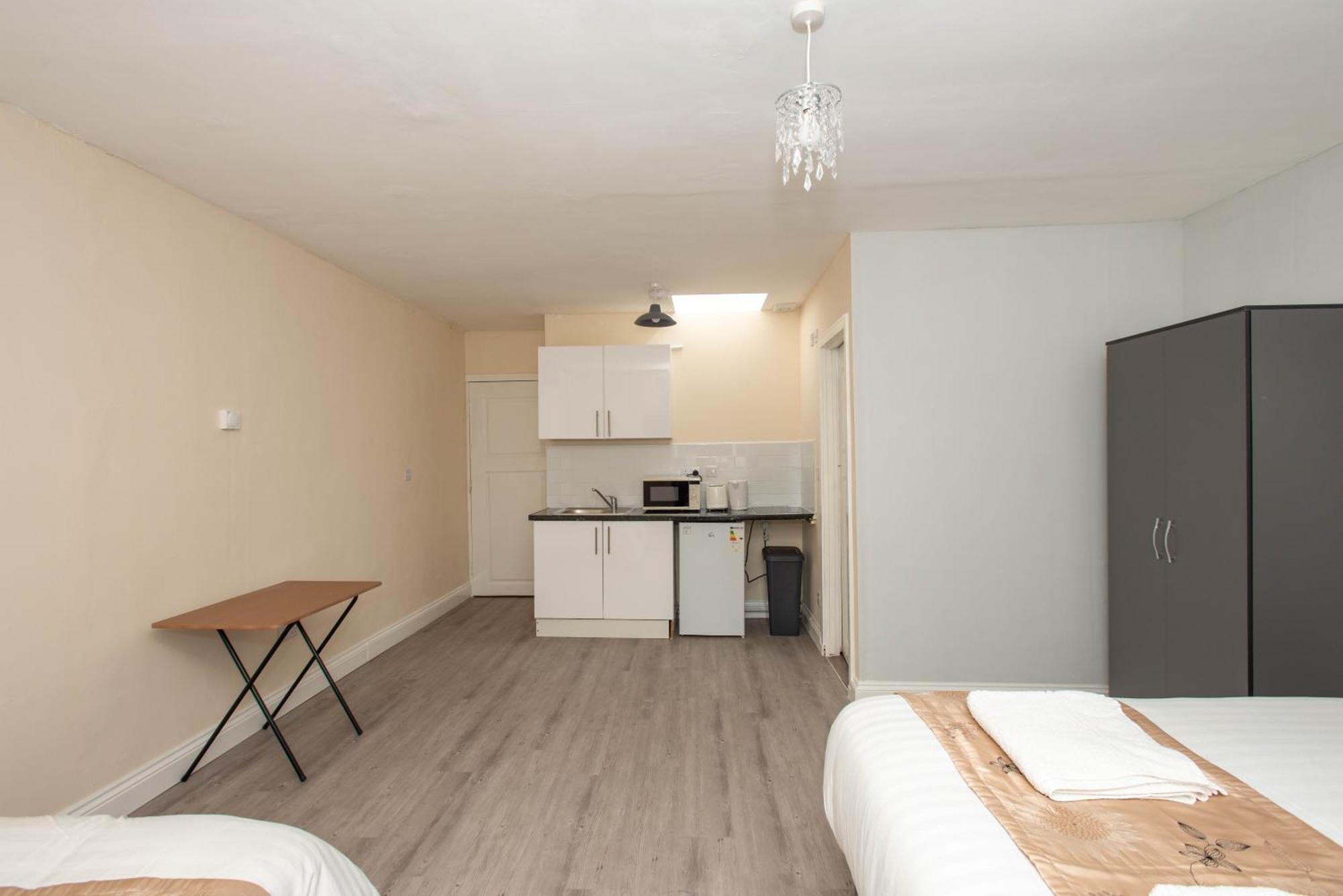 Saffron Studios Orpington Bagian luar foto